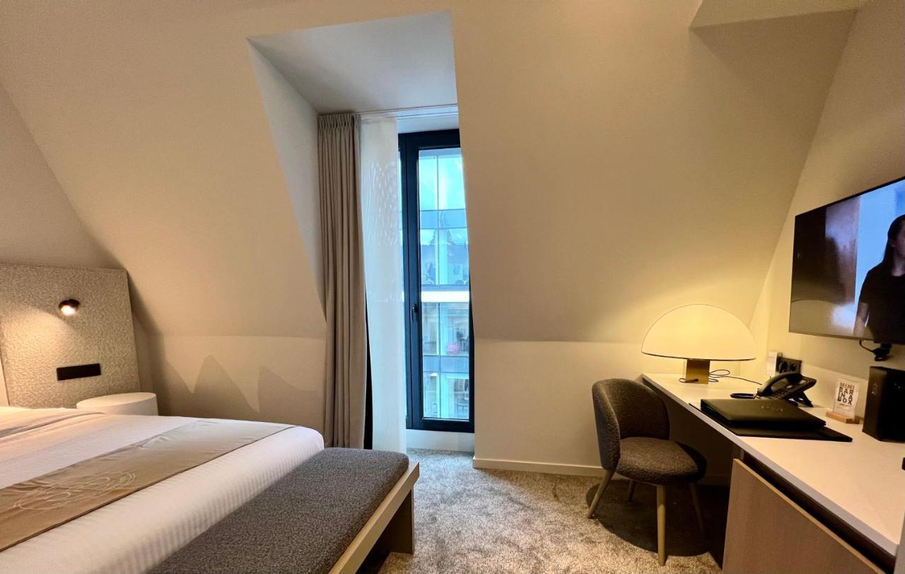 Opo Hotel Brussel Eksteriør bilde
