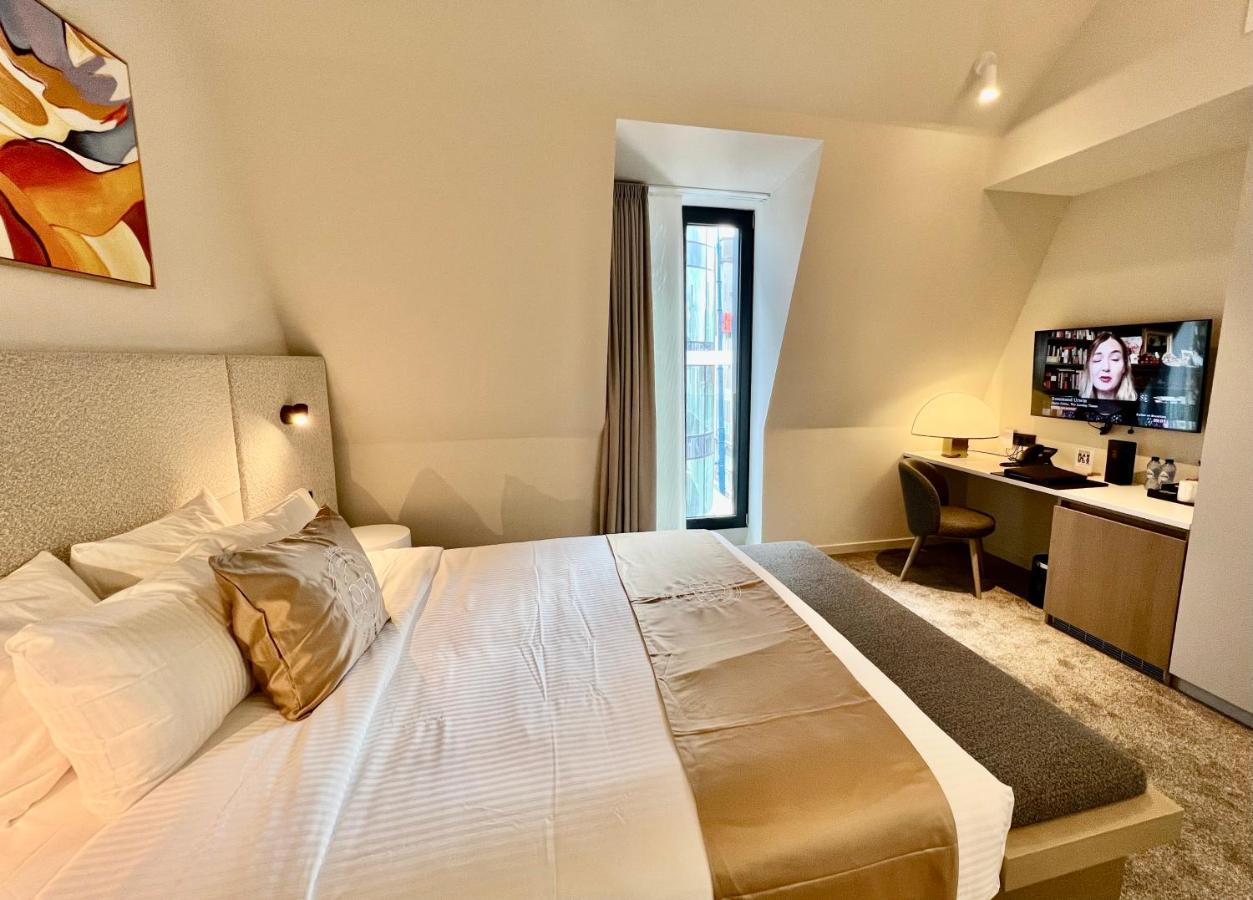 Opo Hotel Brussel Eksteriør bilde