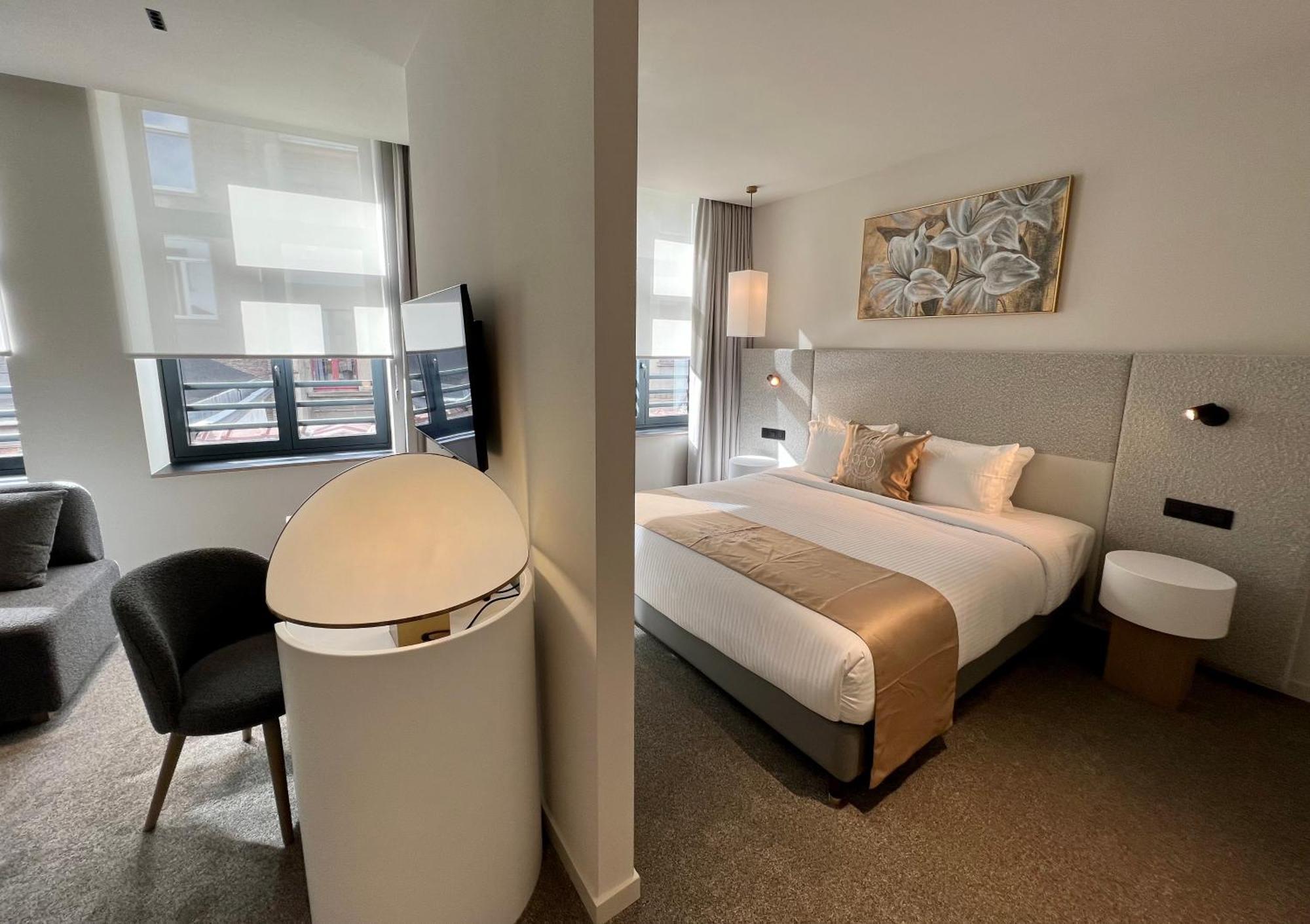 Opo Hotel Brussel Eksteriør bilde